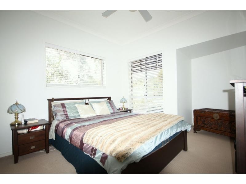 42 Summit Drive, Springfield Lakes QLD 4300