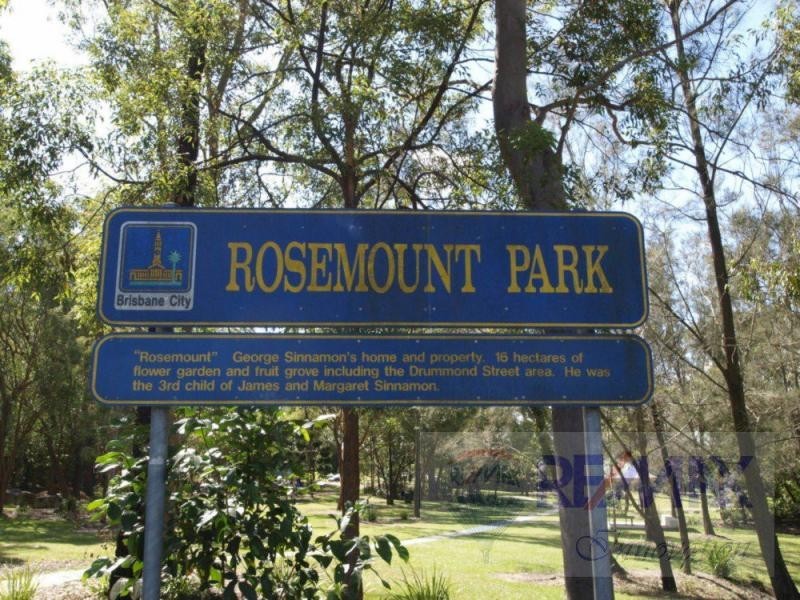 Sinnamon Park QLD 4073