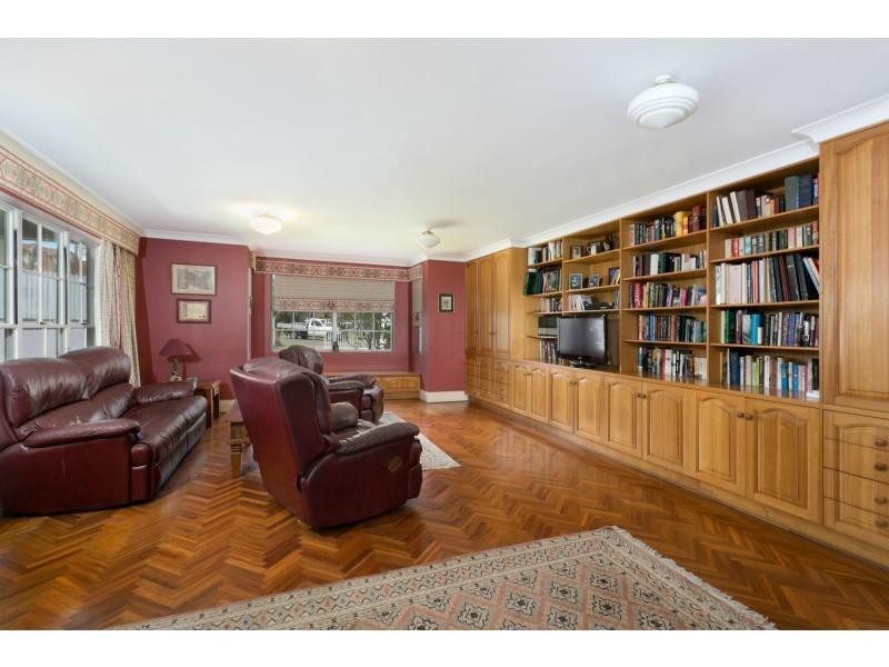 7 Bruan Close, Middle Park QLD 4074