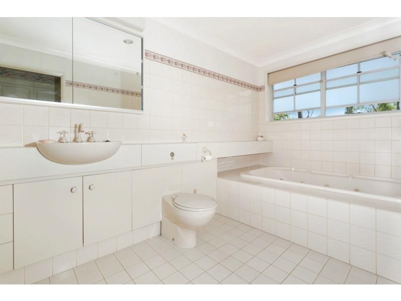 7 Bruan Close, Middle Park QLD 4074
