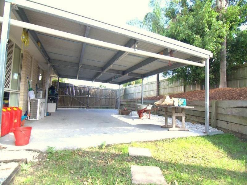 1 Bridle Court, Sumner QLD 4074