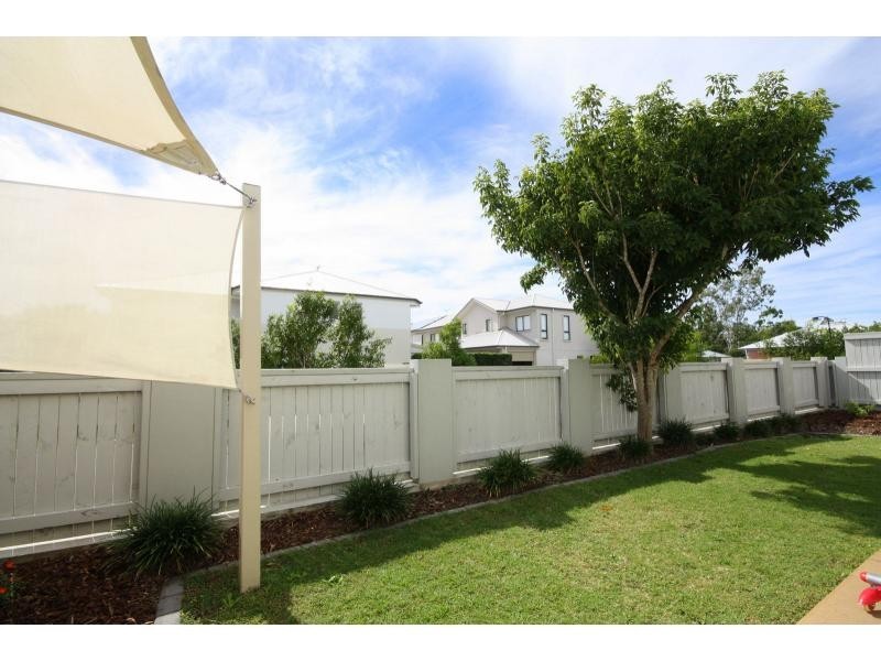 11/88 Greenway Circuit, Mount Ommaney QLD 4074