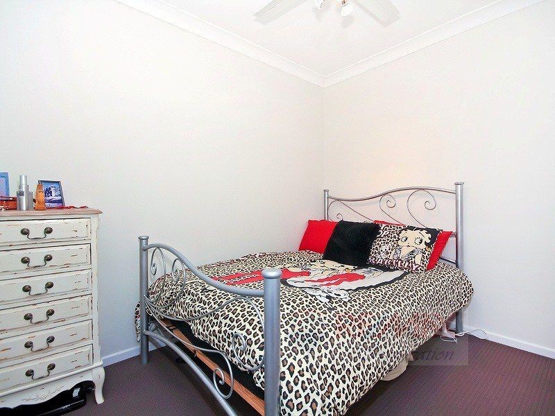 496 Westlake Drive, Riverhills QLD 4074