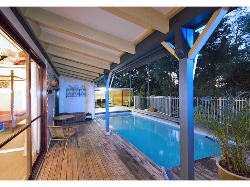 Mount Ommaney QLD 4074