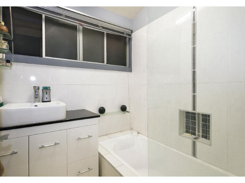 Mount Ommaney QLD 4074