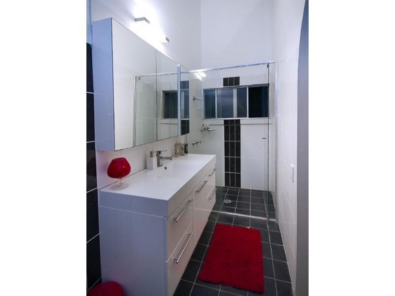 Mount Ommaney QLD 4074