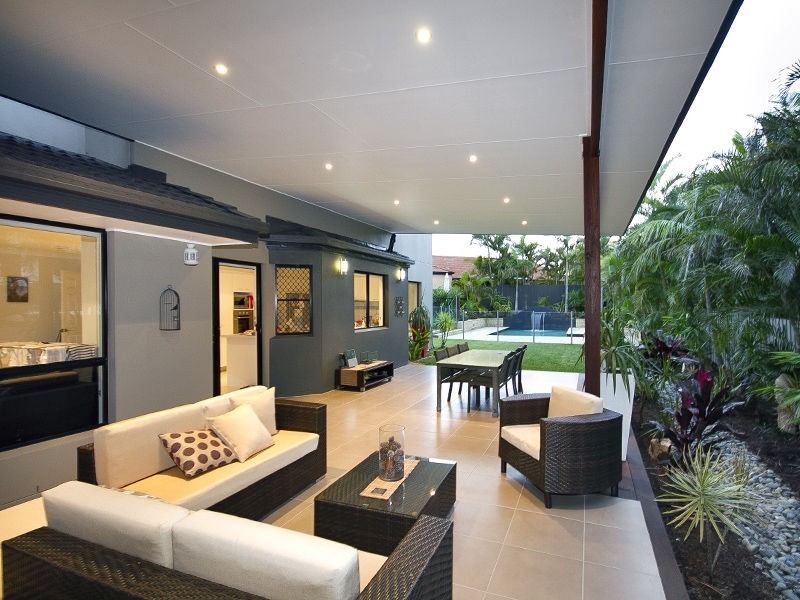 7 Cowal Close, Westlake QLD 4074