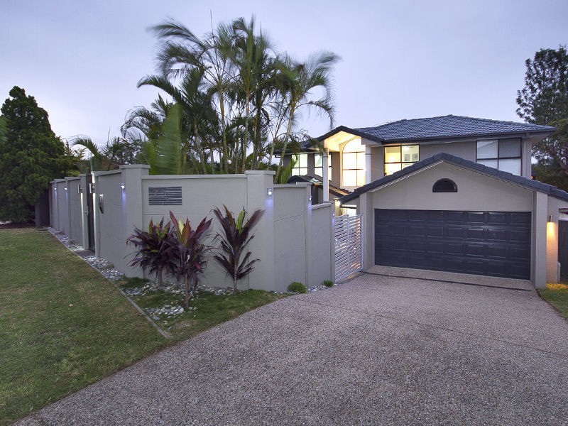 7 Cowal Close, Westlake QLD 4074