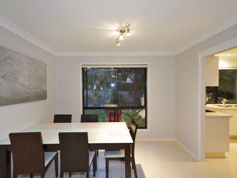 7 Cowal Close, Westlake QLD 4074