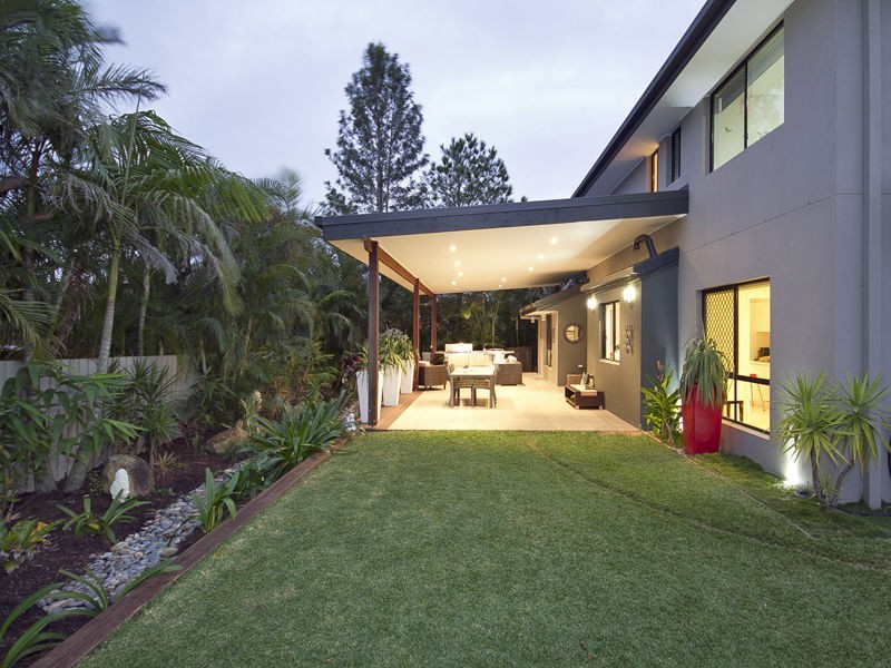 7 Cowal Close, Westlake QLD 4074