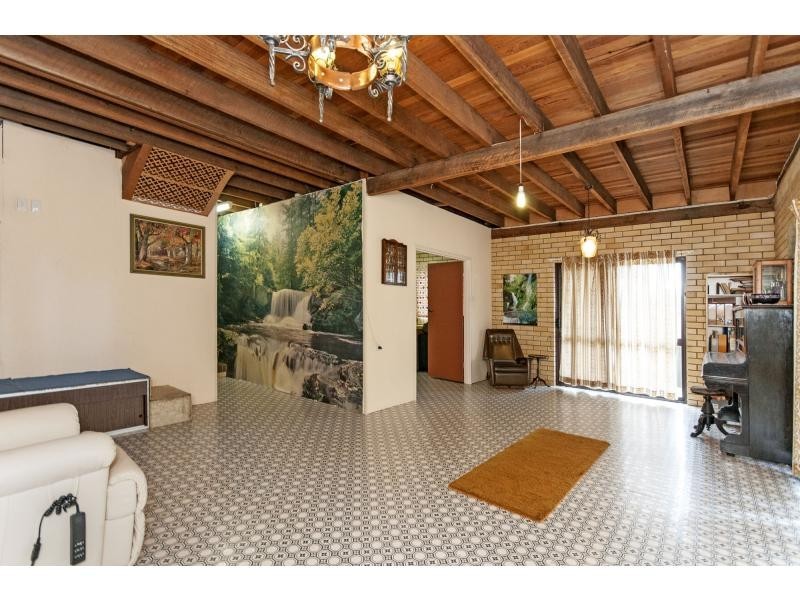 1 Bareena Street, Jindalee QLD 4074