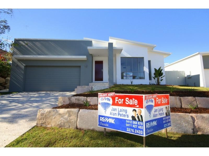 62 Hannah Street, Mount Ommaney QLD 4074