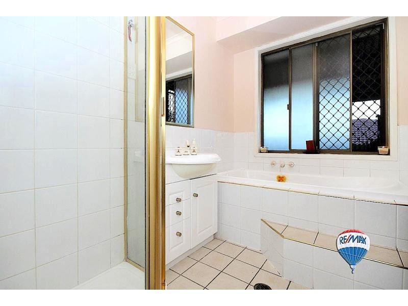 Sinnamon Park QLD 4073