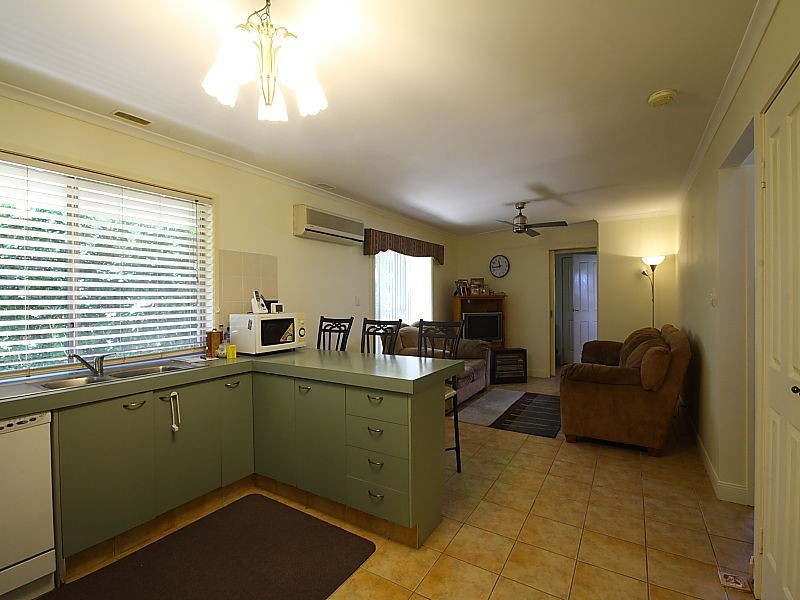 2 Koreli Place, Middle Park QLD 4074