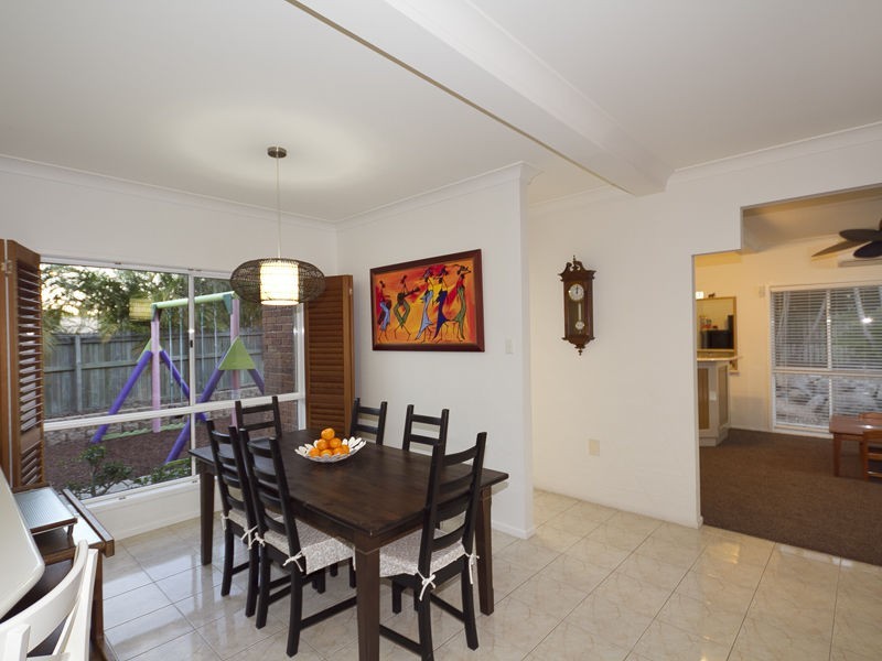 5 Cara Close, Middle Park QLD 4074