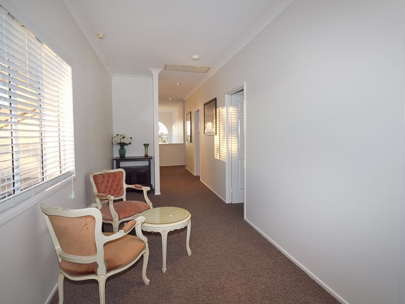 5 Cara Close, Middle Park QLD 4074