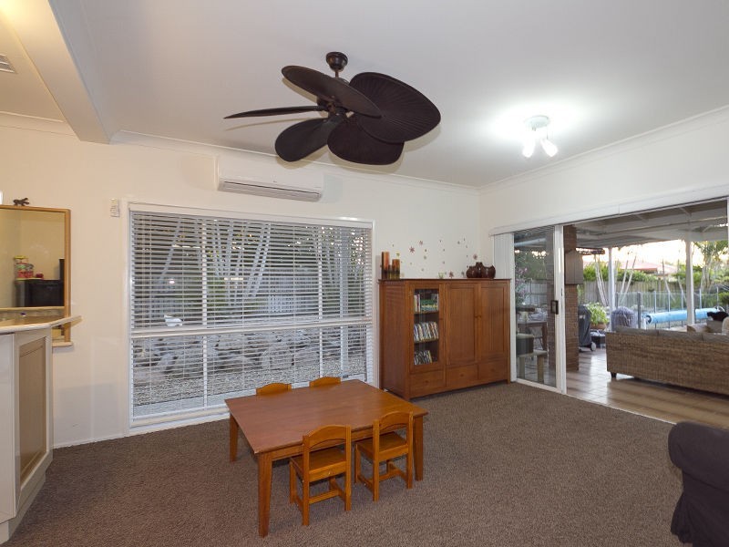 5 Cara Close, Middle Park QLD 4074