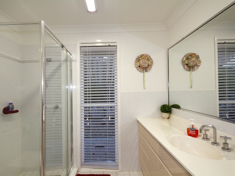 5 Cara Close, Middle Park QLD 4074