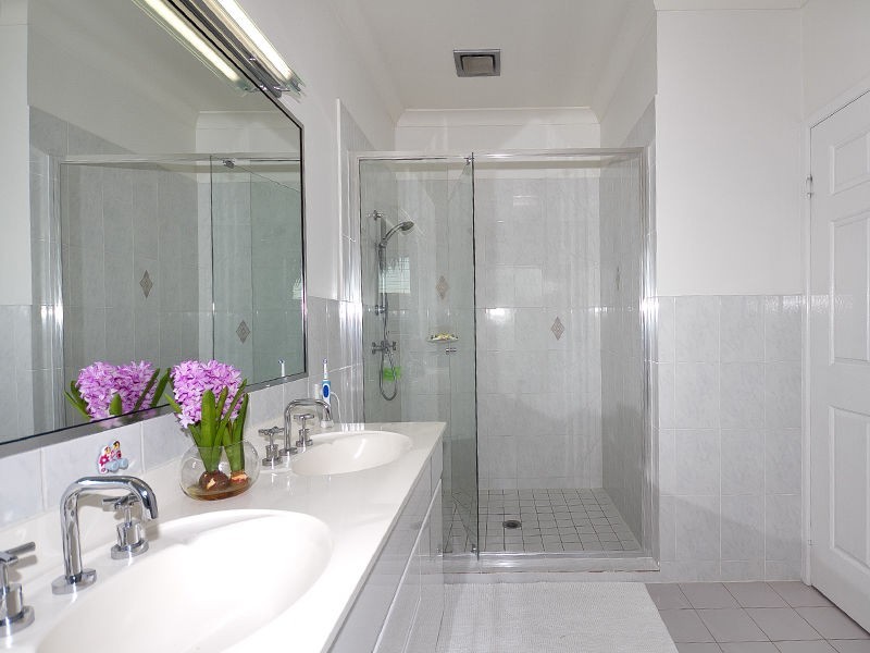 5 Cara Close, Middle Park QLD 4074