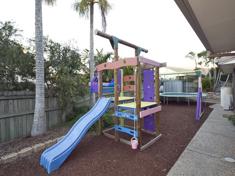 5 Cara Close, Middle Park QLD 4074