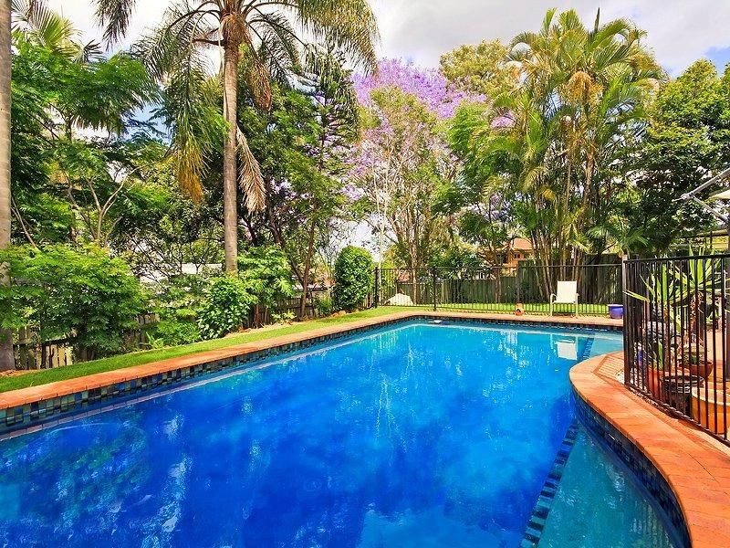 26 Buffalo Street, Riverhills QLD 4074