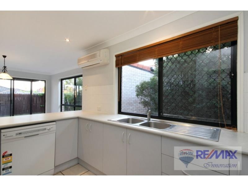 4 Girraween Close, Riverhills QLD 4074