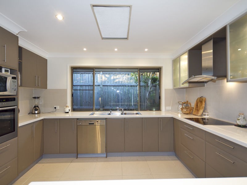 30 Congo Street, Westlake QLD 4074