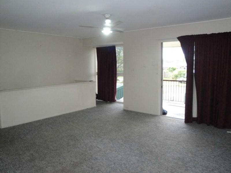 8 Garland Street, Redbank Plains QLD 4301