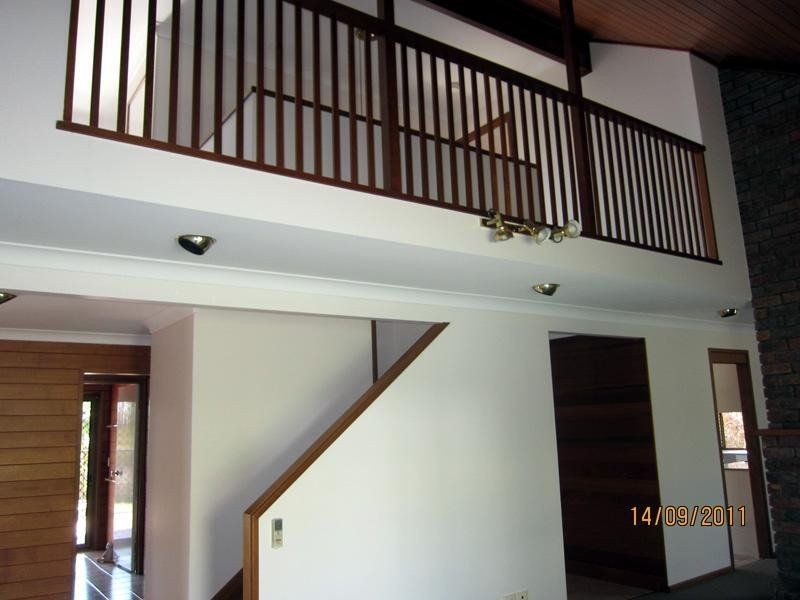 222 Mount Ommaney Drive, Mount Ommaney QLD 4074