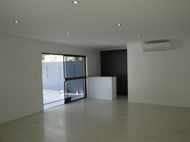 61 Colonsay Street, Middle Park QLD 4074