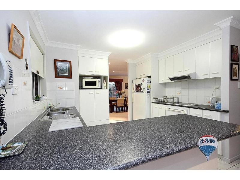 Sinnamon Park QLD 4073