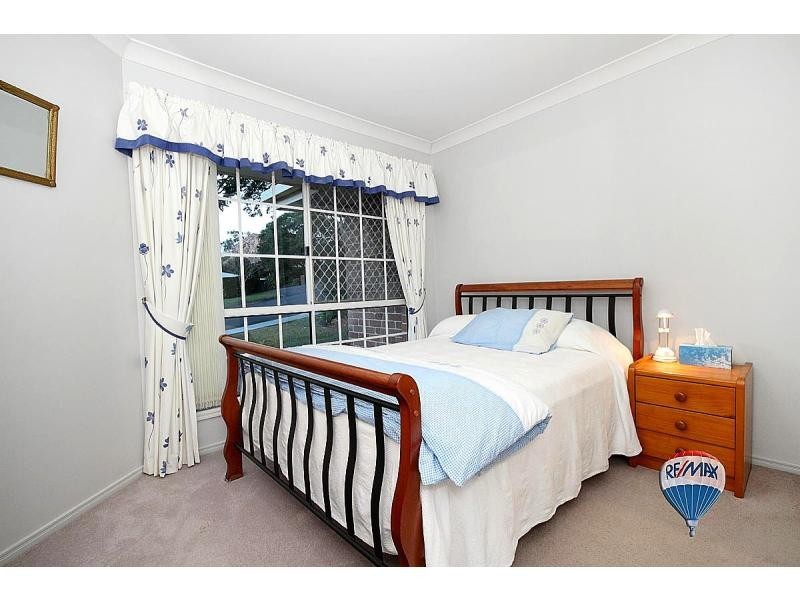 Sinnamon Park QLD 4073