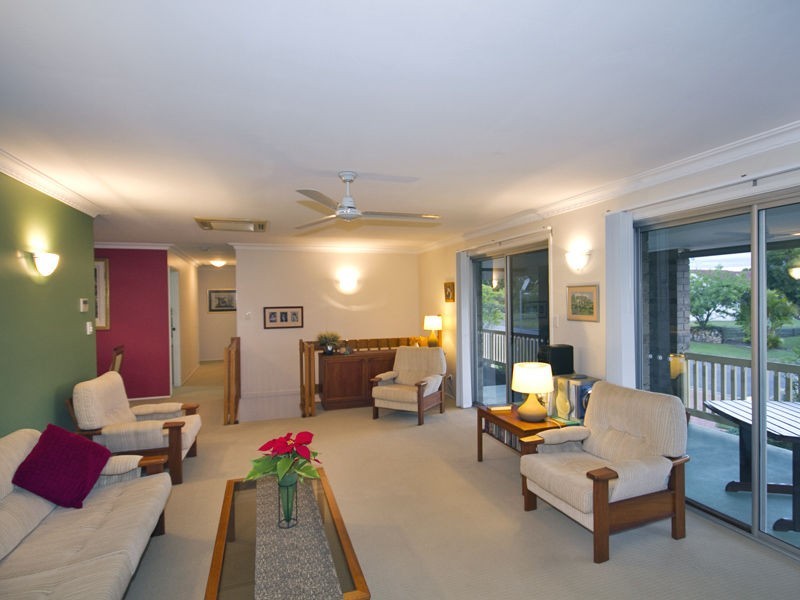 Jamboree Heights QLD 4074