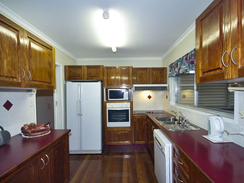 Jamboree Heights QLD 4074