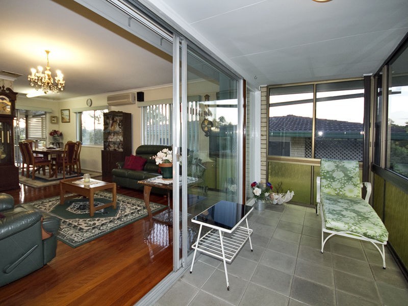 Jamboree Heights QLD 4074