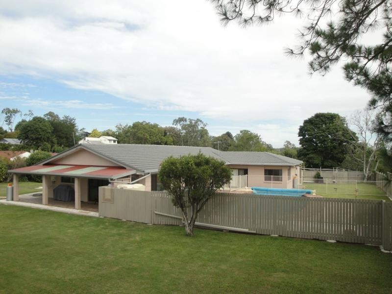 99 Johnston Street, Bellbird Park QLD 4300