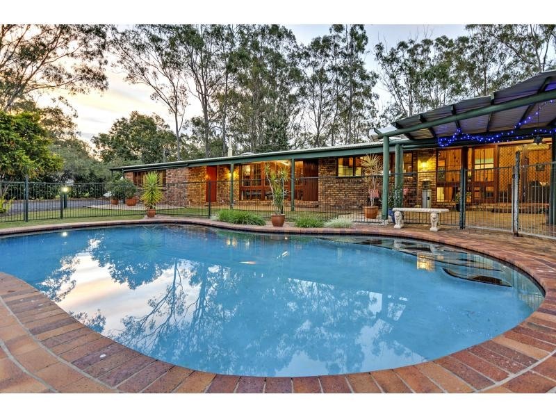 619 Junction Road, Barellan Point QLD 4306