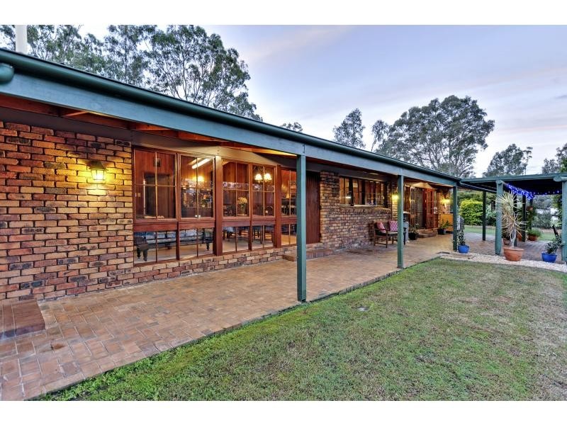 619 Junction Road, Barellan Point QLD 4306