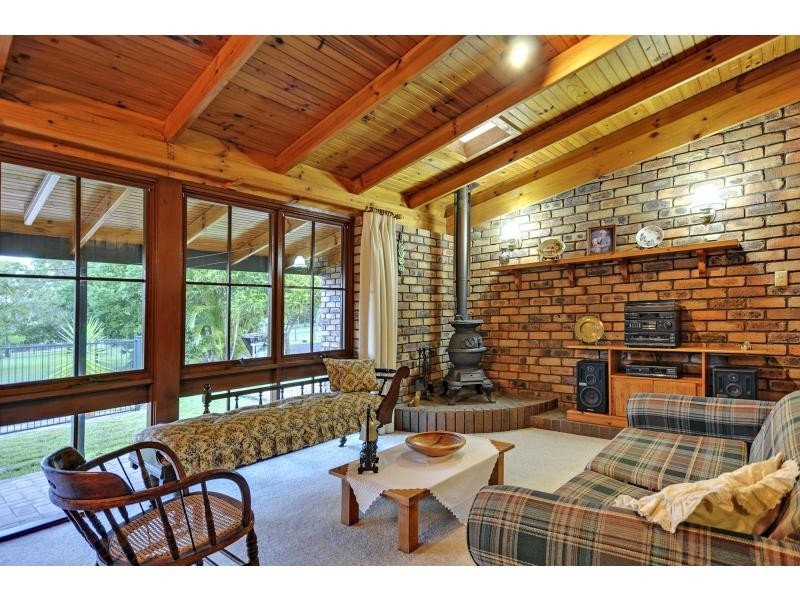 619 Junction Road, Barellan Point QLD 4306