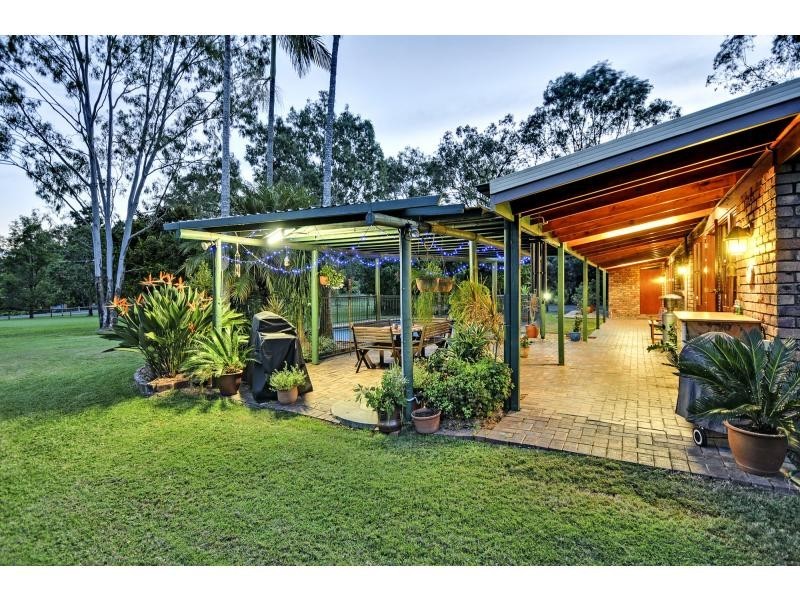 619 Junction Road, Barellan Point QLD 4306