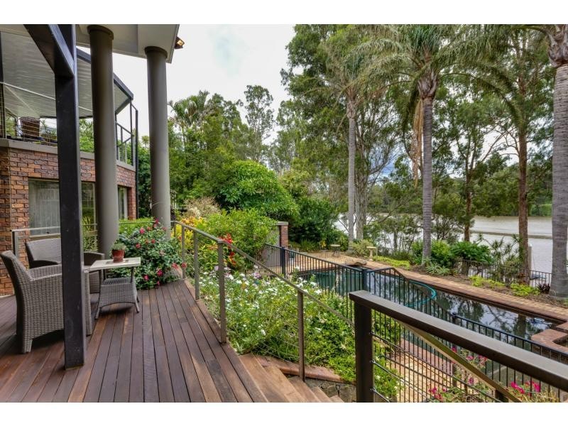 19 Carnegie Street, Westlake QLD 4074