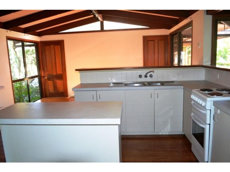 31 Tanderra Way, Karana Downs QLD 4306