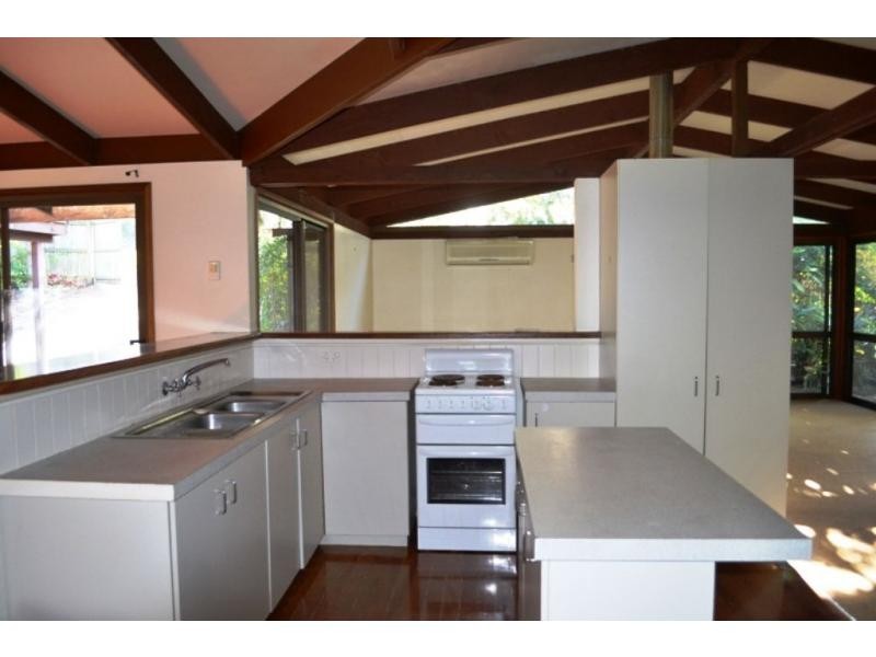 31 Tanderra Way, Karana Downs QLD 4306