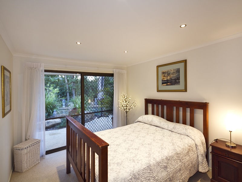 Mount Ommaney QLD 4074