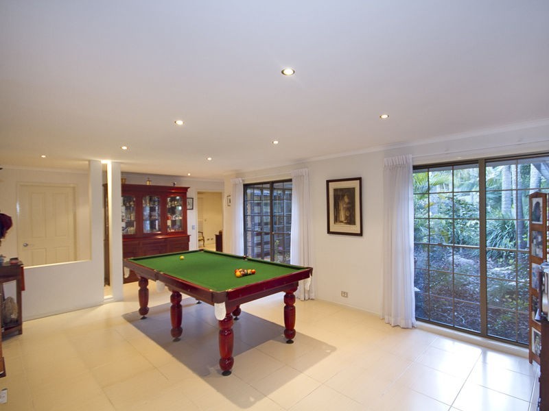 Mount Ommaney QLD 4074