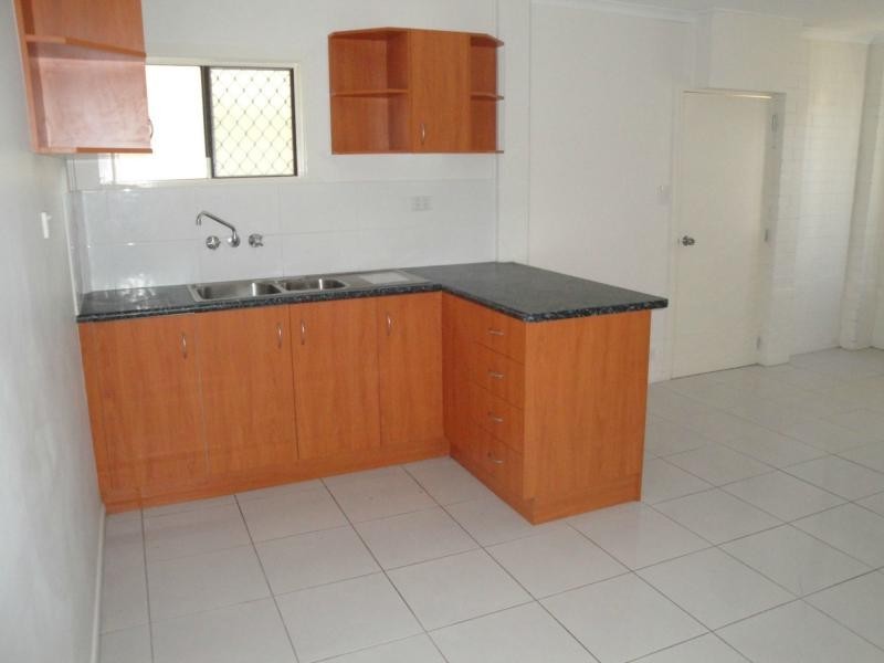 15 Selwyn Street, North Booval QLD 4304