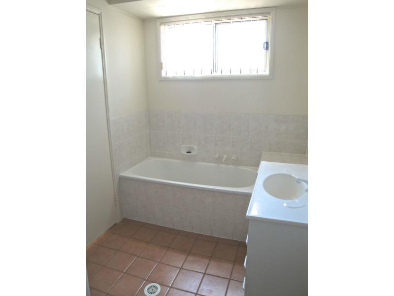 9 Maylan Court, Goodna QLD 4300