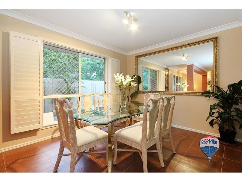 Seventeen Mile Rocks QLD 4073