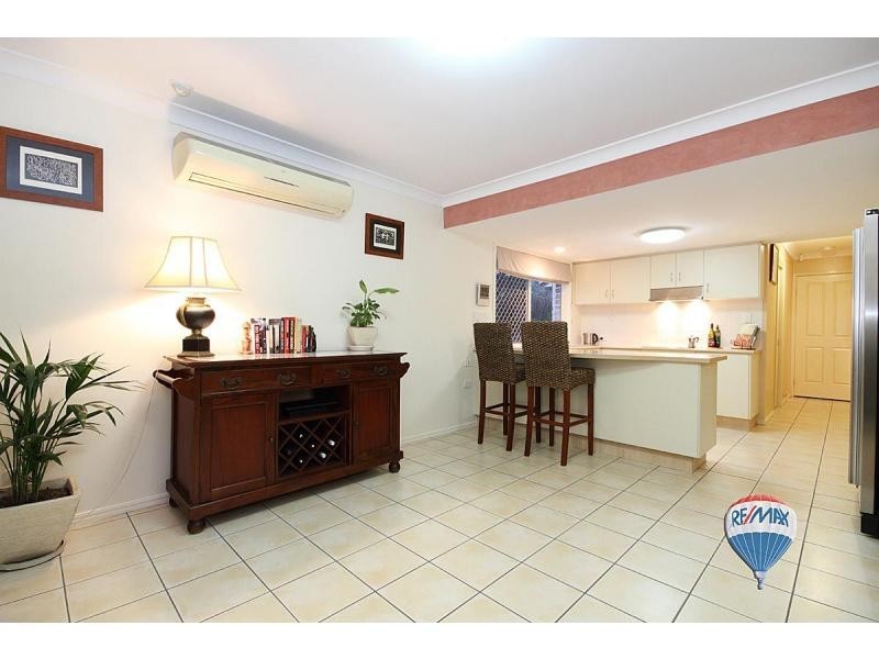 Seventeen Mile Rocks QLD 4073