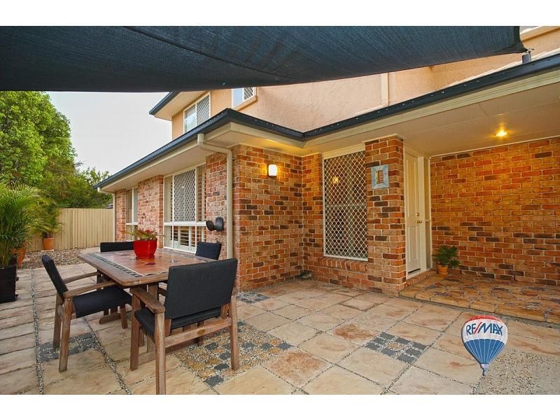 Seventeen Mile Rocks QLD 4073